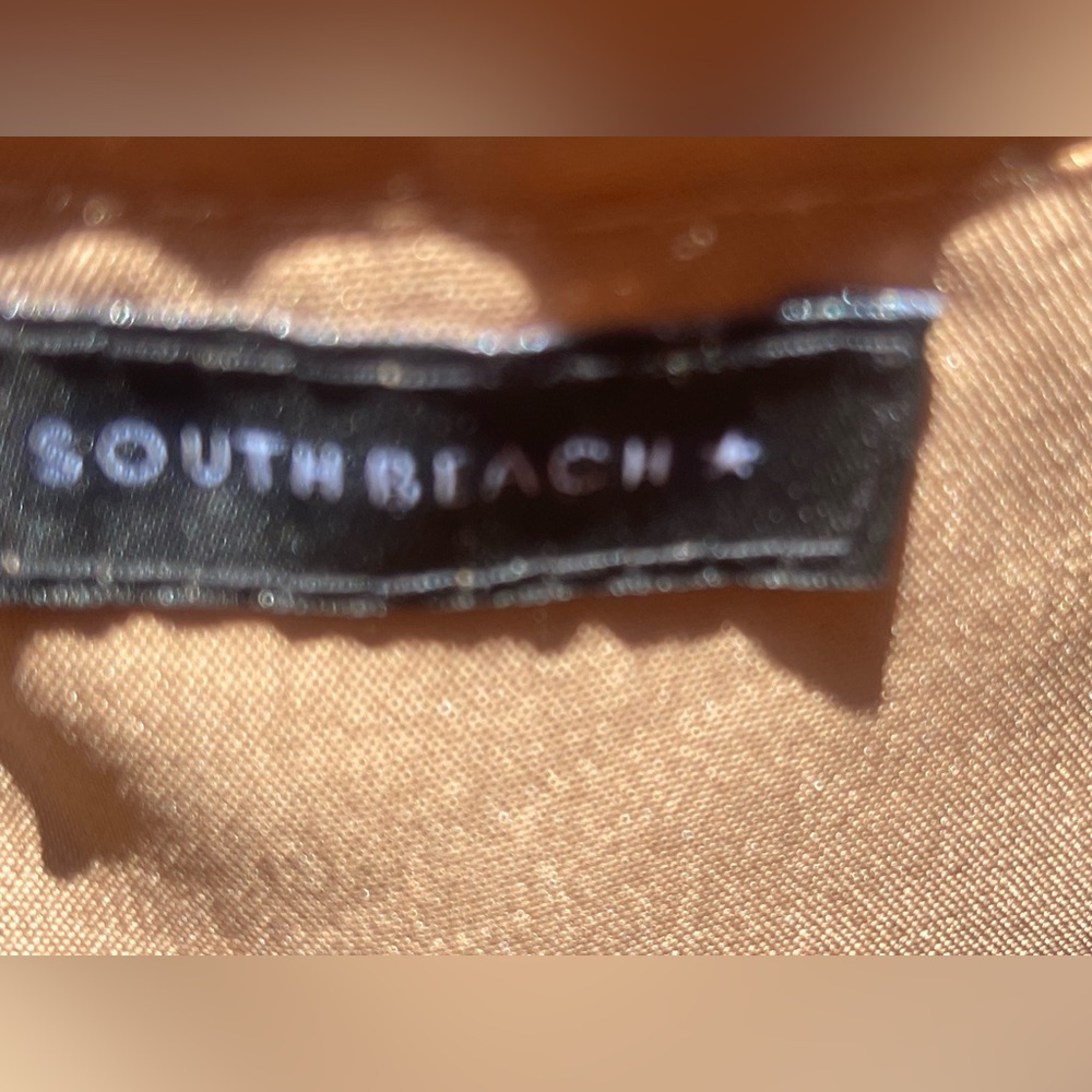 South Beach Straw Tote Hobo Bag - Picture 6 of 7